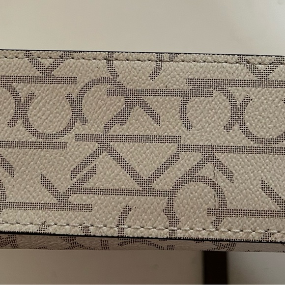 Calvin Klein Crossbody - Picture 5 of 7